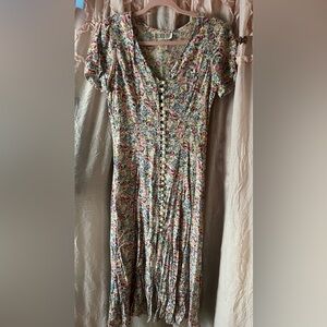 Vintage 80’s floral buttons down, pastel, floral. The perfect Miss Honey dress.
